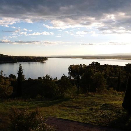Peperina Lago Los Molinos Villa Ciudad de America Bagian luar foto