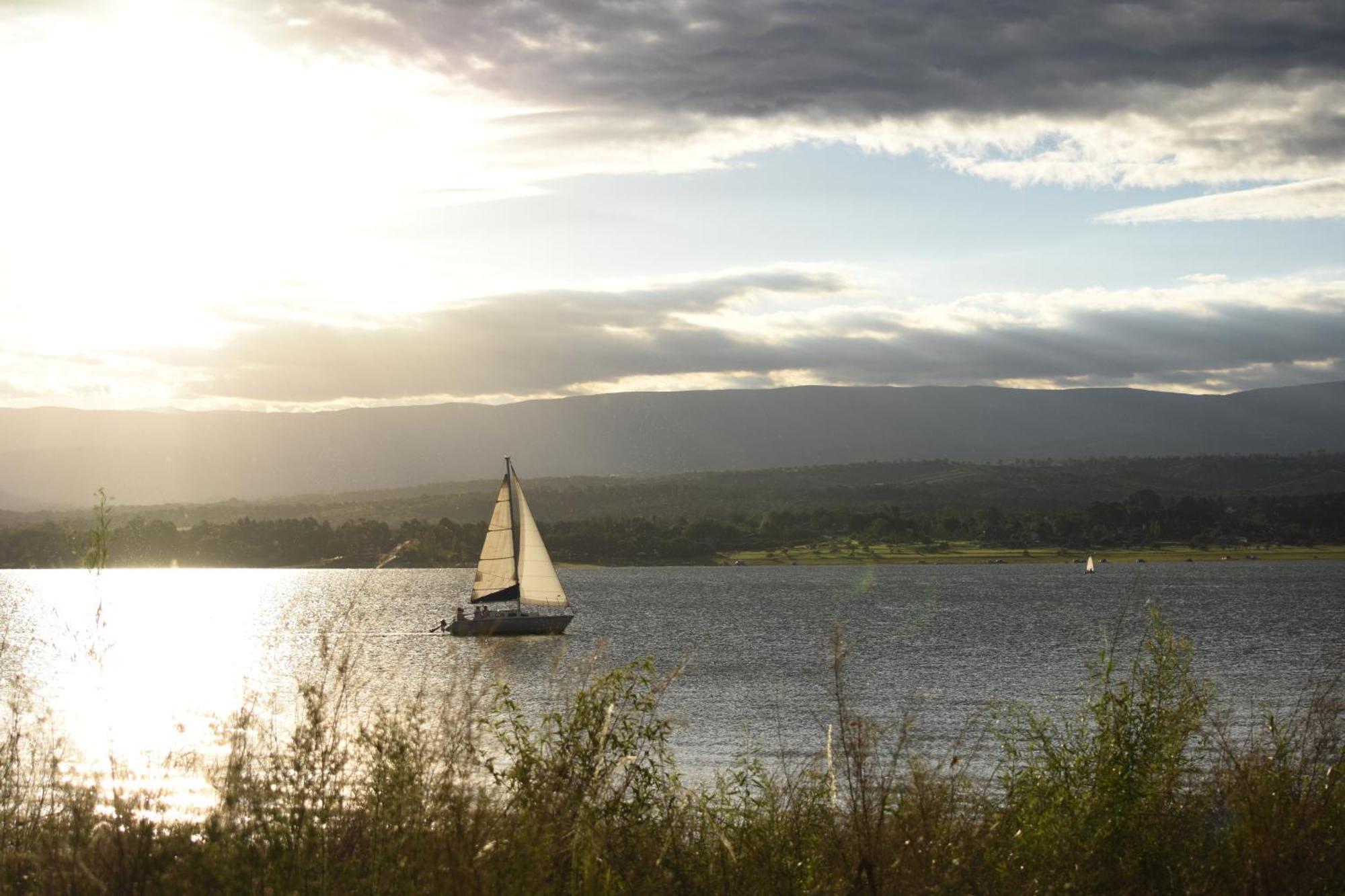 Peperina Lago Los Molinos Villa Ciudad de America Bagian luar foto